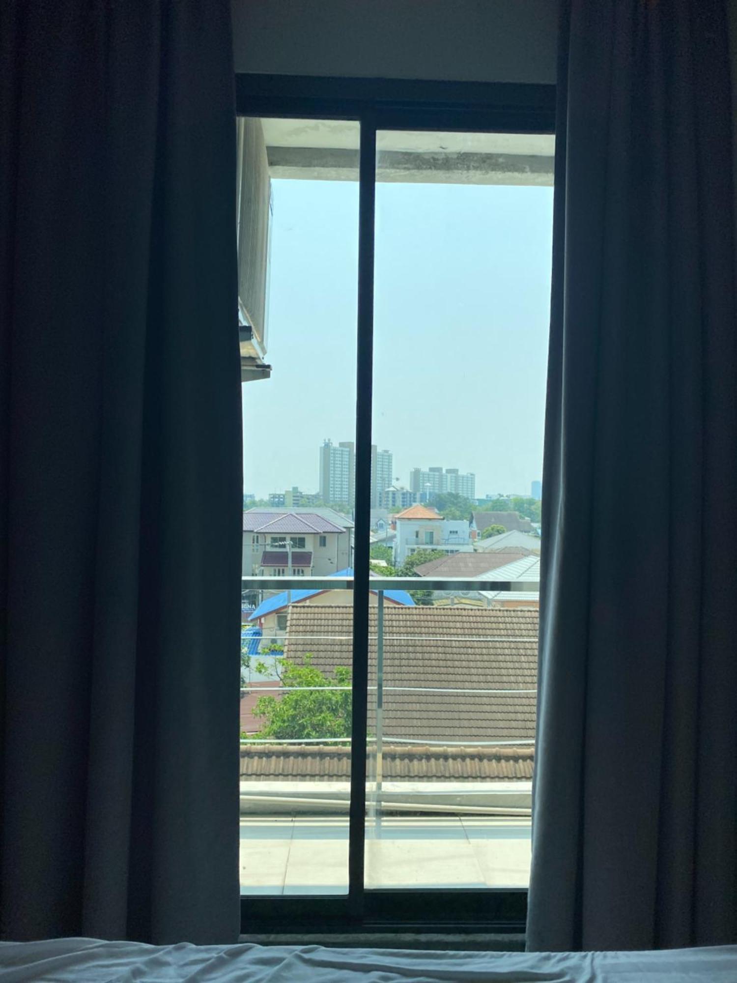 C Hotel Bangna Бангкок Экстерьер фото